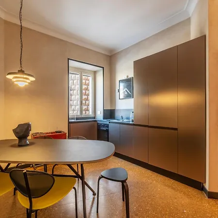 Torre Argentina - Charme Holidays